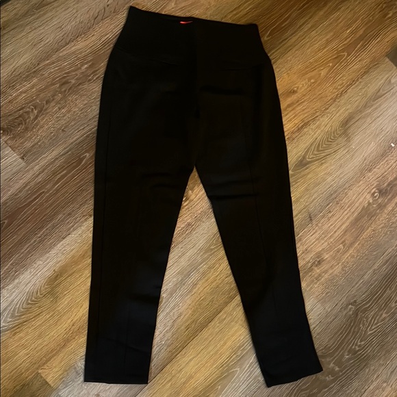 Elegant Black Women's Jeggings - Picture 1 of 5